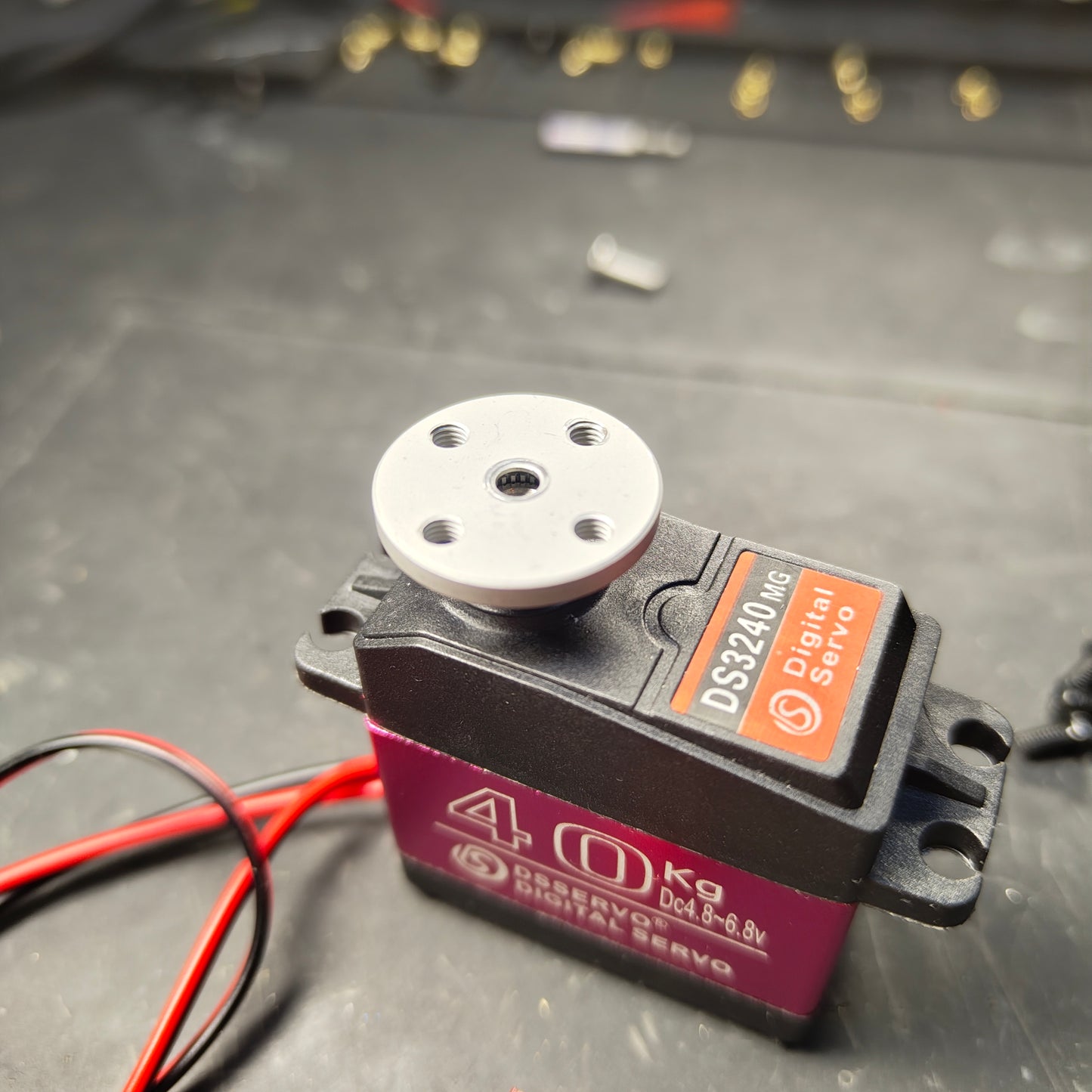 EAS 2.0 Metal servo bracket